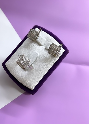 SAR-JEWELRY D-34-35-065-705 вес 6.18 г золото, бриллиант