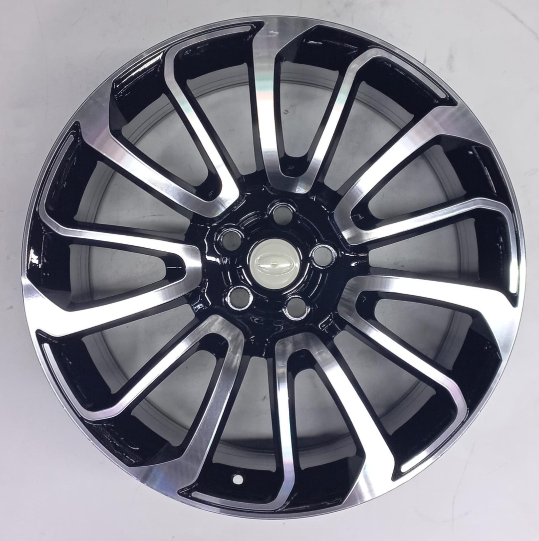 Range Rover 7013 9.5x21/5x120 D72.6 ET45 черный, серебристый