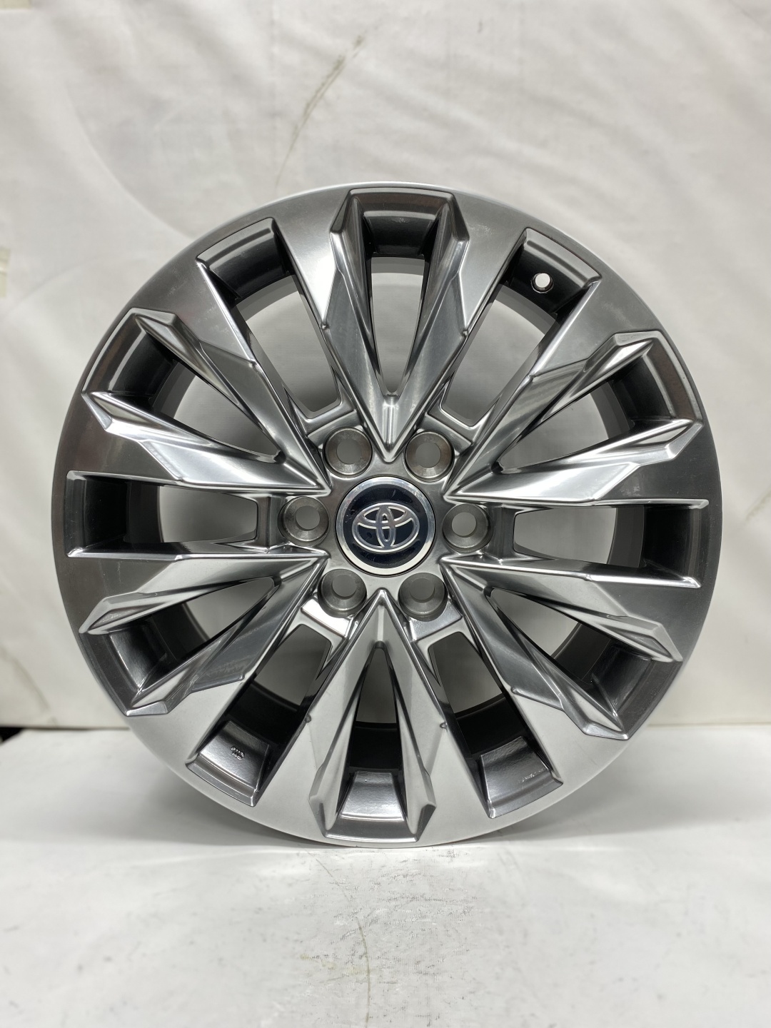 RNO 0185 8x20/6x139.7 D95.1 ET45 графит