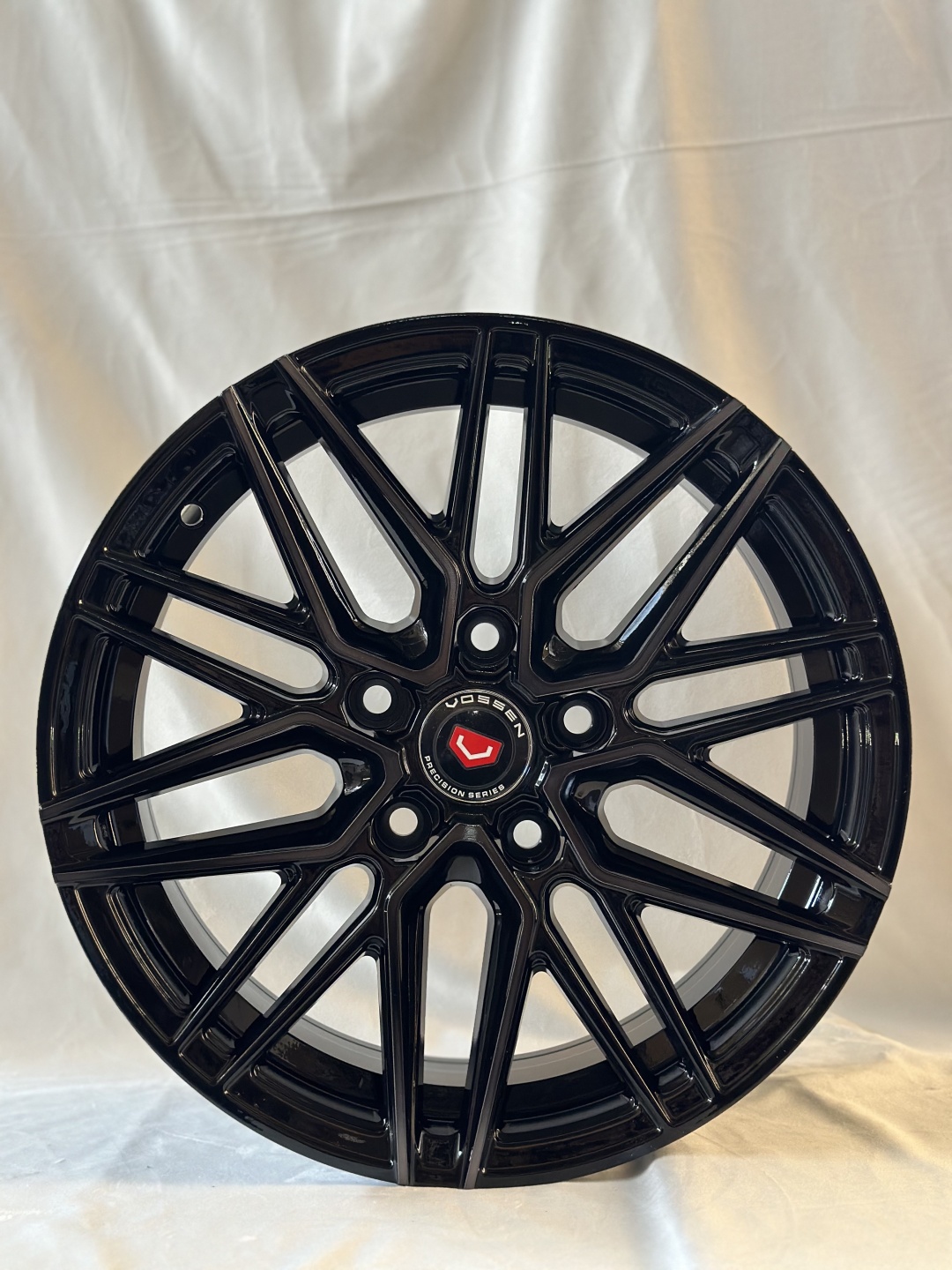 Replica 005 7x16/5x114.3 D67.1 ET35 4 диска черный