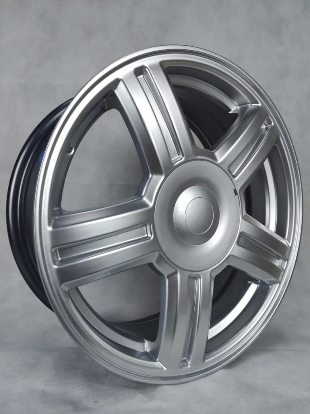 AC 332 5.5x14/4x98 D58.6 ET35 4 диска серебристый