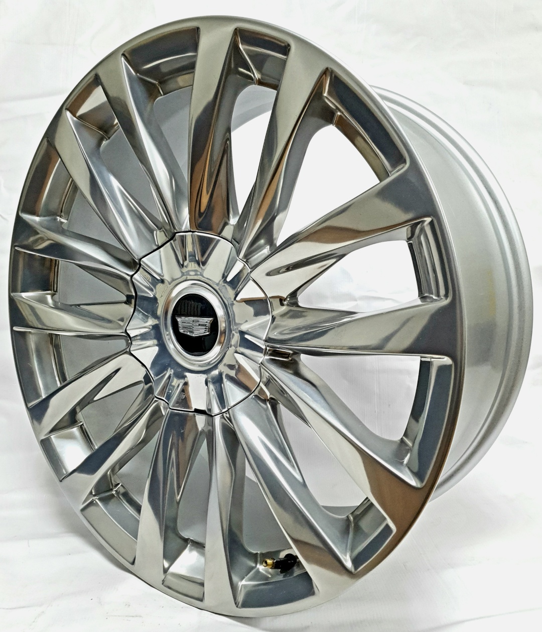 Cadillac 84460119 9x22/6x139.7 D78 ET28 хром