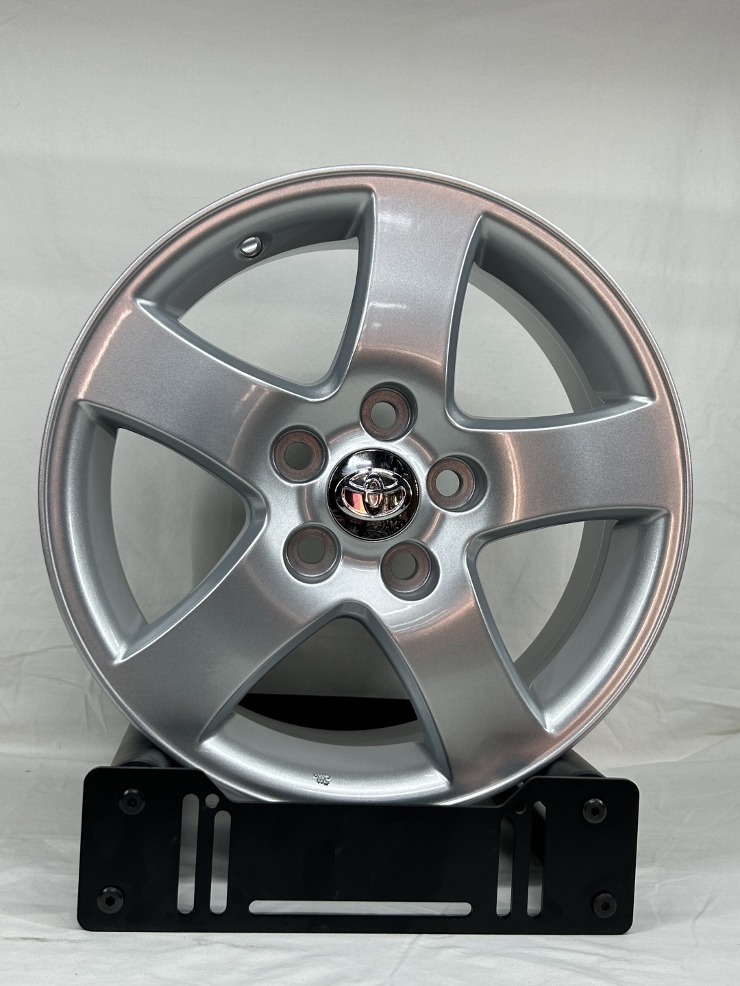LKN Lkn1291 6.5x16/5x114.3 D60.1 ET45 4 диска серебристый