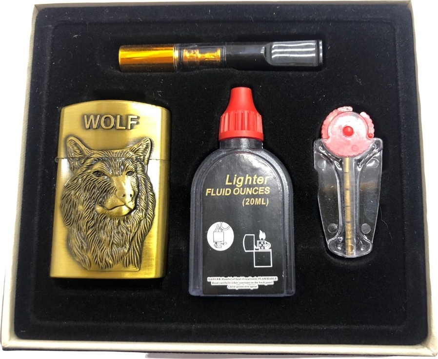 Бензиновая зажигалка Wolf, металлический сплав