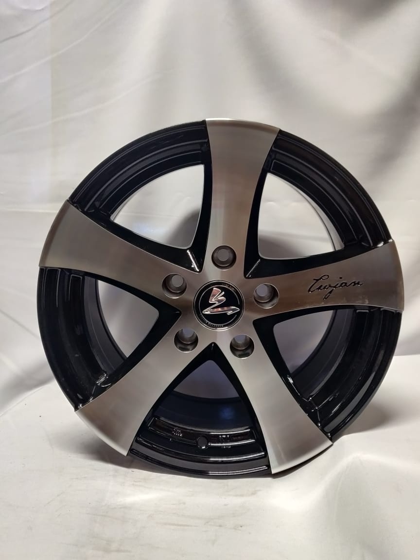 RS 119 7x15/5x114.3 D73.1 ET30 черный