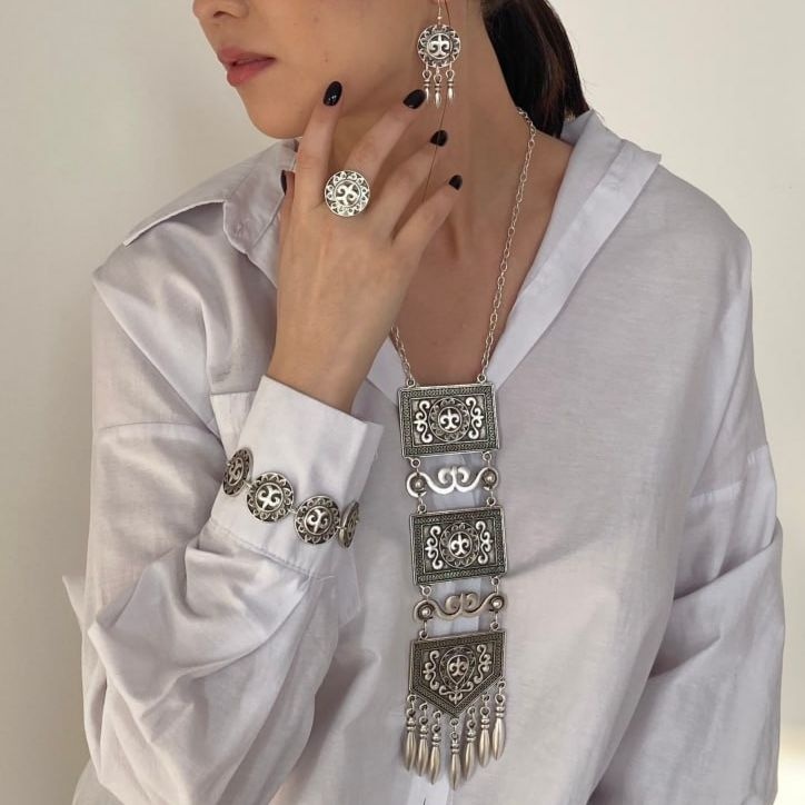 Zhannura Jewellery бижутерный сплав, без вставок