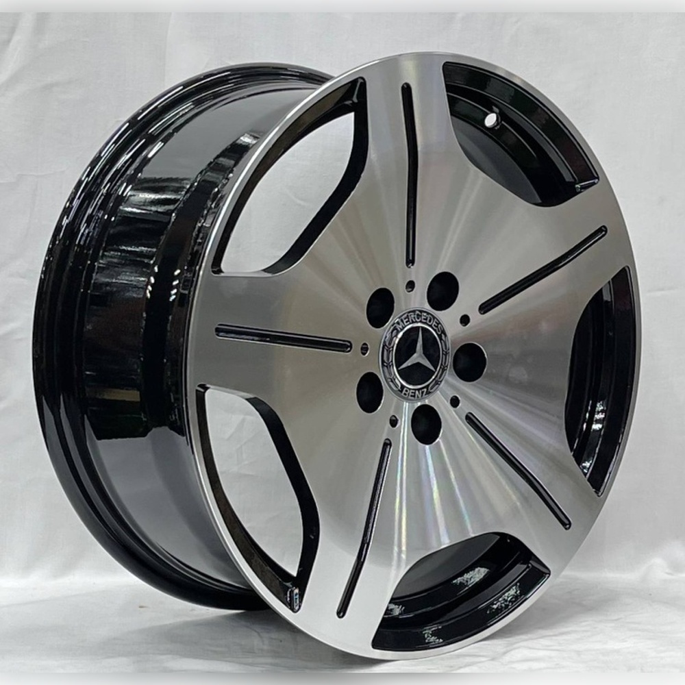 Mercedes-Benz 035S 8x18/5x112 D66.6 ET35 4 диска серебристый, черный