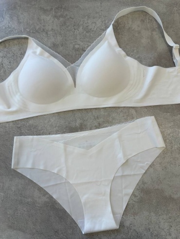 Комплект нижнего белья Shantal Lingerie белый