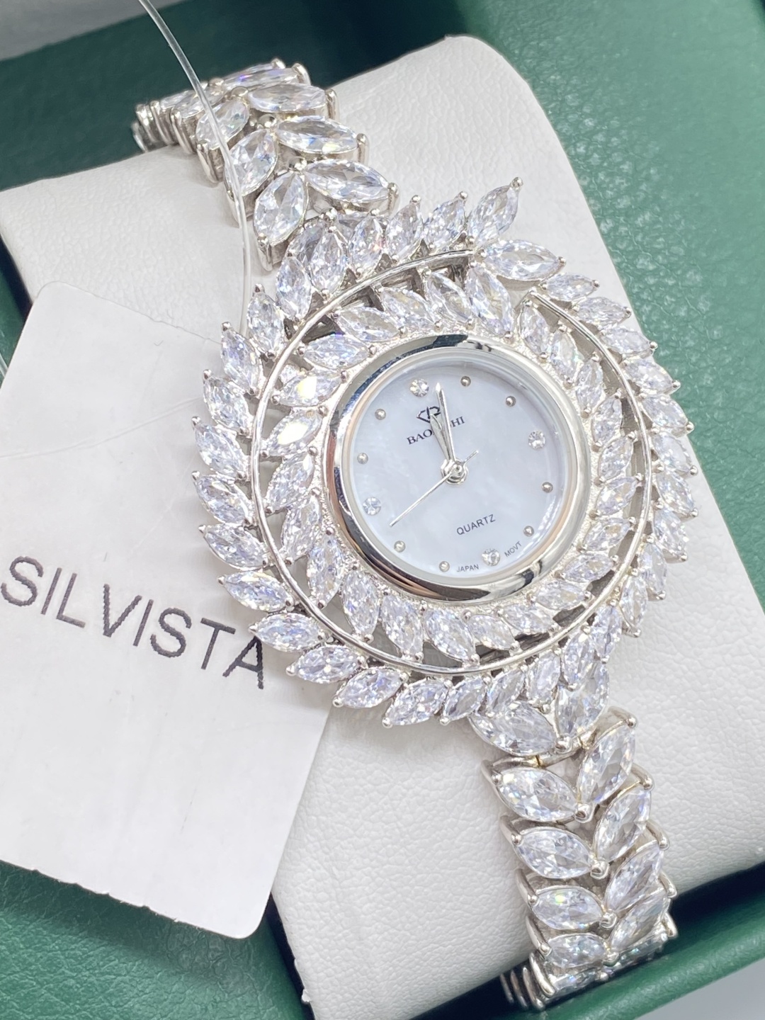 Кварцевые SILVISTA серебро
