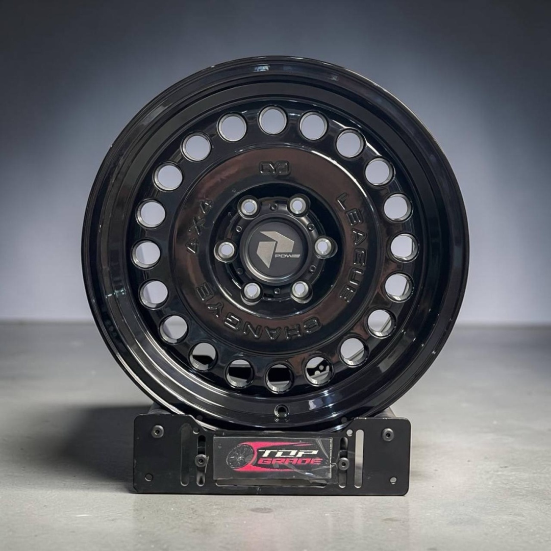 Top Grade УСИЛЕННЫЙ AXM 1015 8.5x18/6x139.7 D100 ET0 4 диска черный