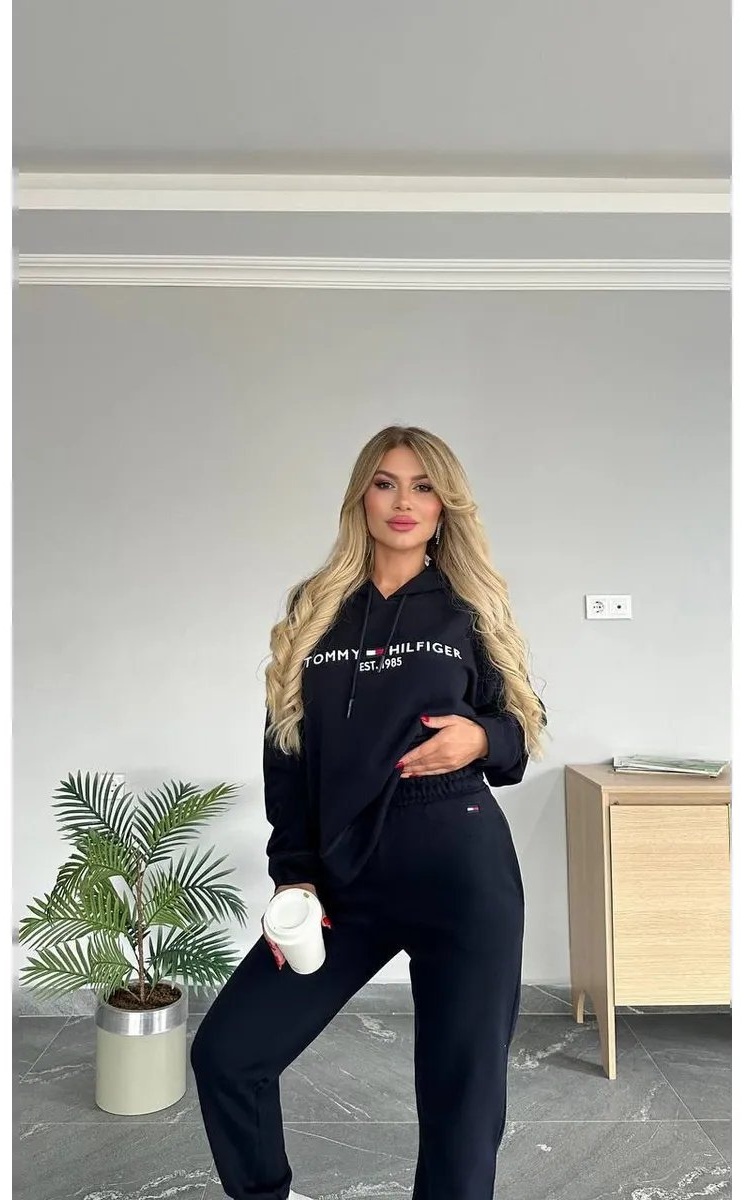Спортивный костюм синий