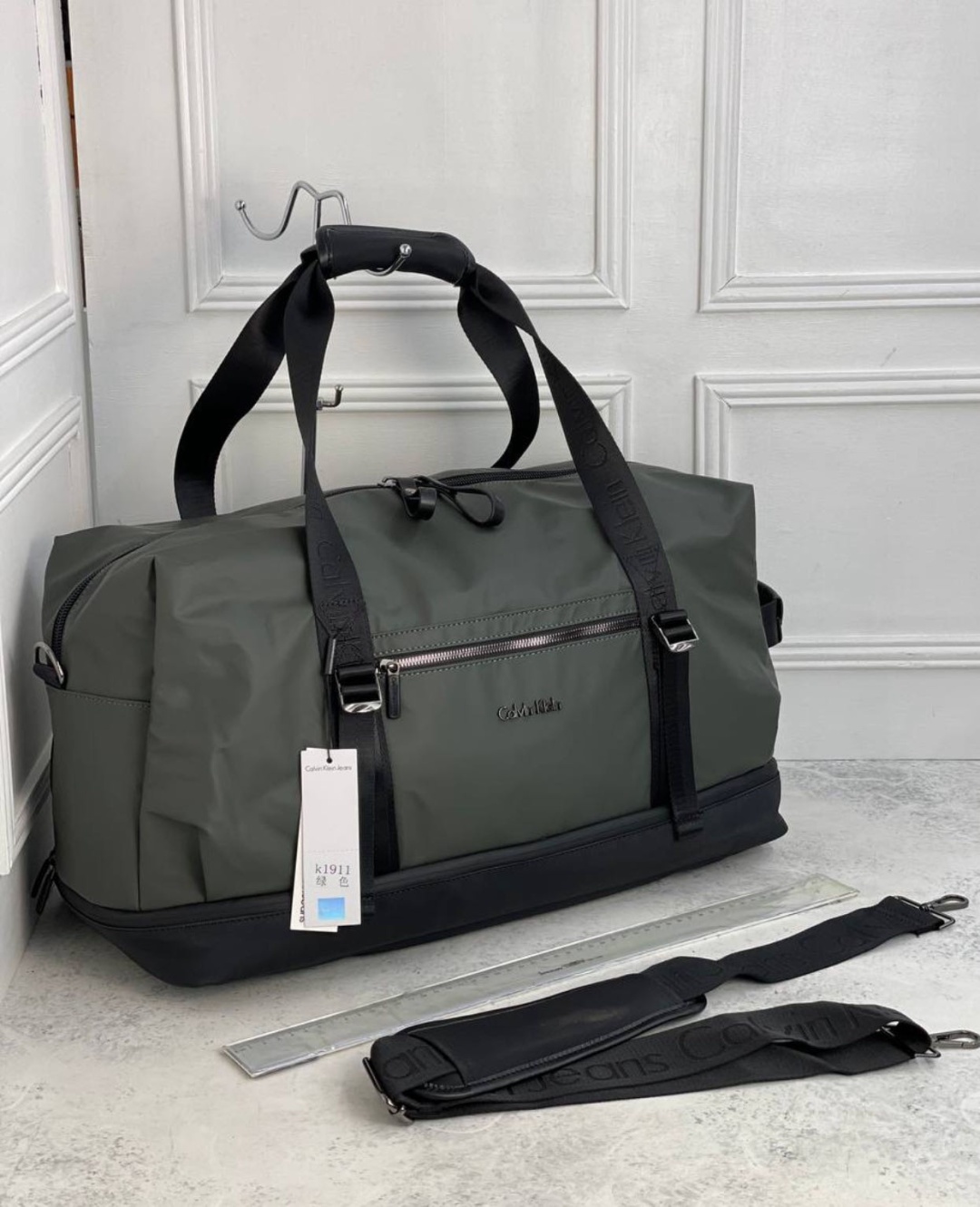 Сумка Calvin Klein Jeans нейлон хаки 40 л