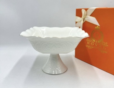 ROYAL CROWN конфетница 100251265 квадратная 1 шт
