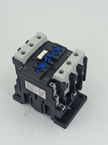 Sirius силовой контактор 80A, КМЭ 80А 220В