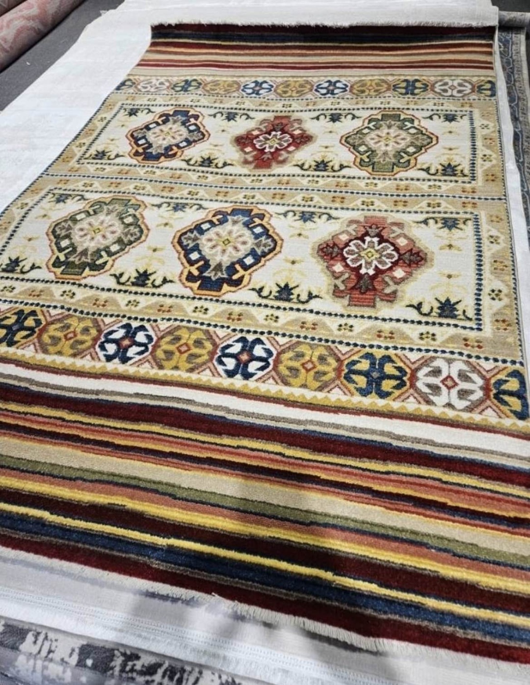 Ковер Genova Rugs 250x350 см, короткий ворс, Турция