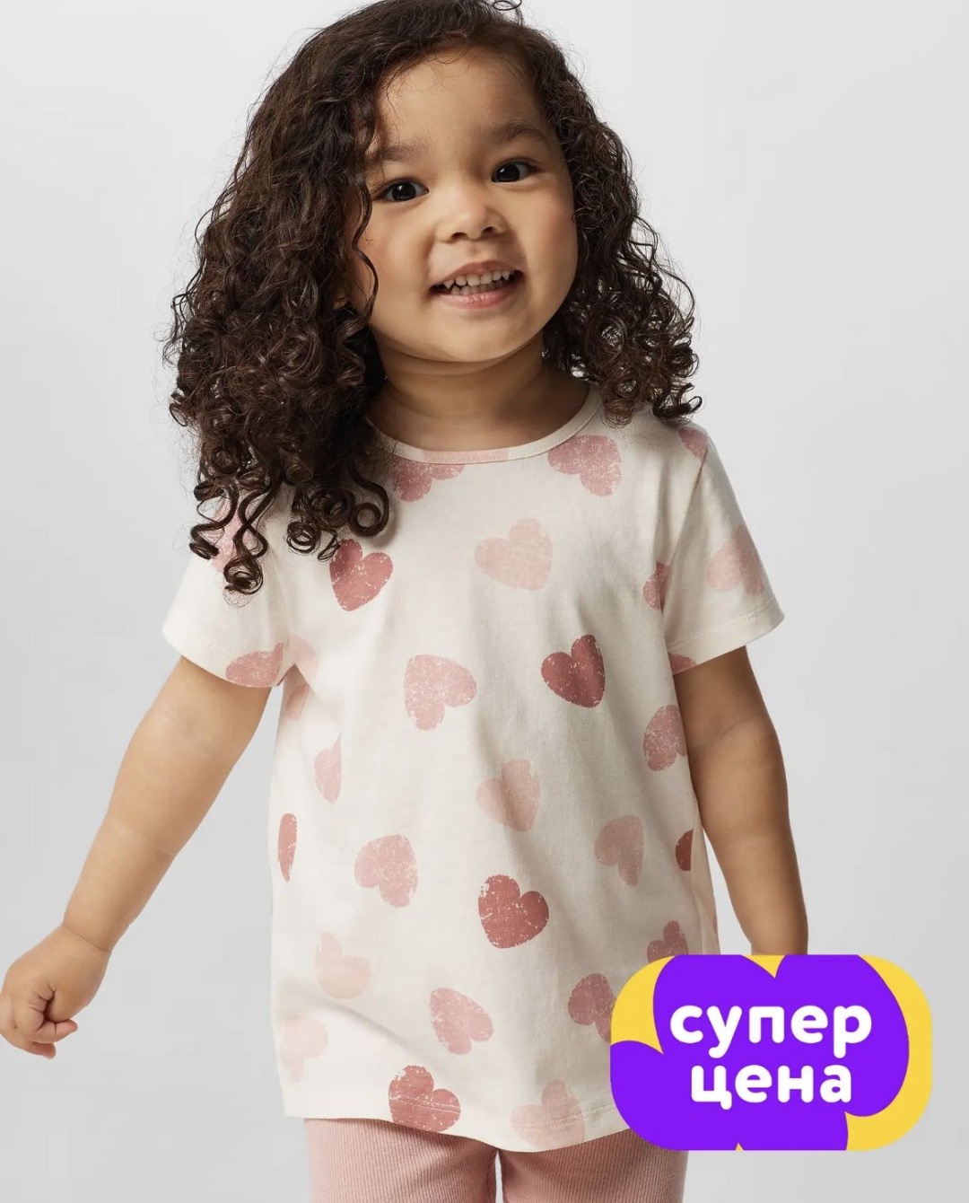 Футболка BabyGo сердечки белый, розовый