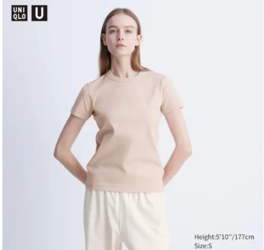 Футболка Uniqlo бледно-розовый