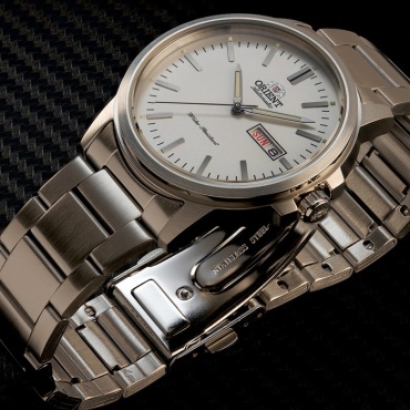 Механические ORIENT RA-AA0C03S39B нержавеющая сталь