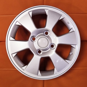 Fonyee SM 155187 6x15/4x114.3 D56.6 ET44 4 диска серебристый