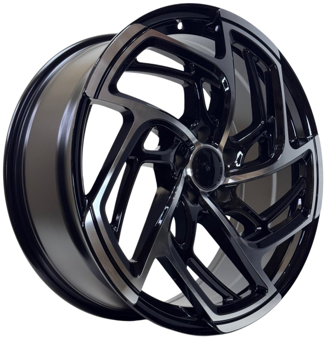 Wheels 8137DD 8x20/5x114.3 D67.1 ET40 4 диска черный, хром
