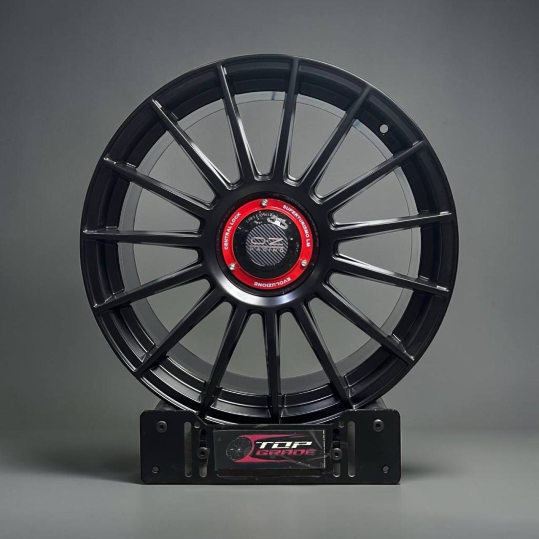 Top Grade AXM 1086 8.5x19/5x114.3 D67.1 ET35 4 диска черный матовый