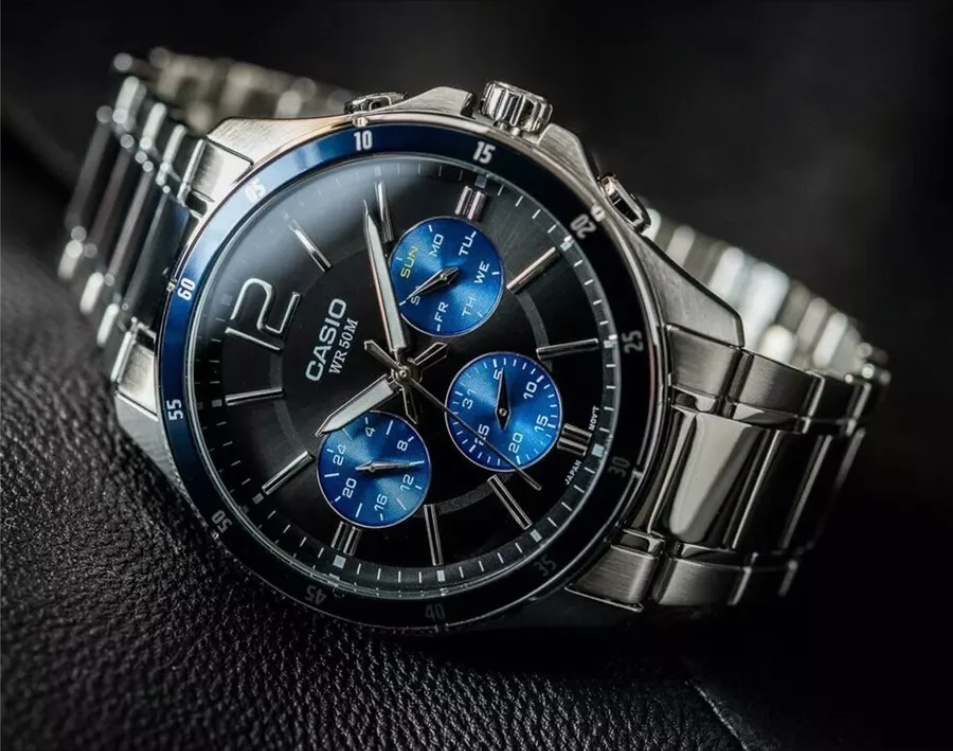 Кварцевые CASIO MTP-1374D-2AVDF нержавеющая сталь