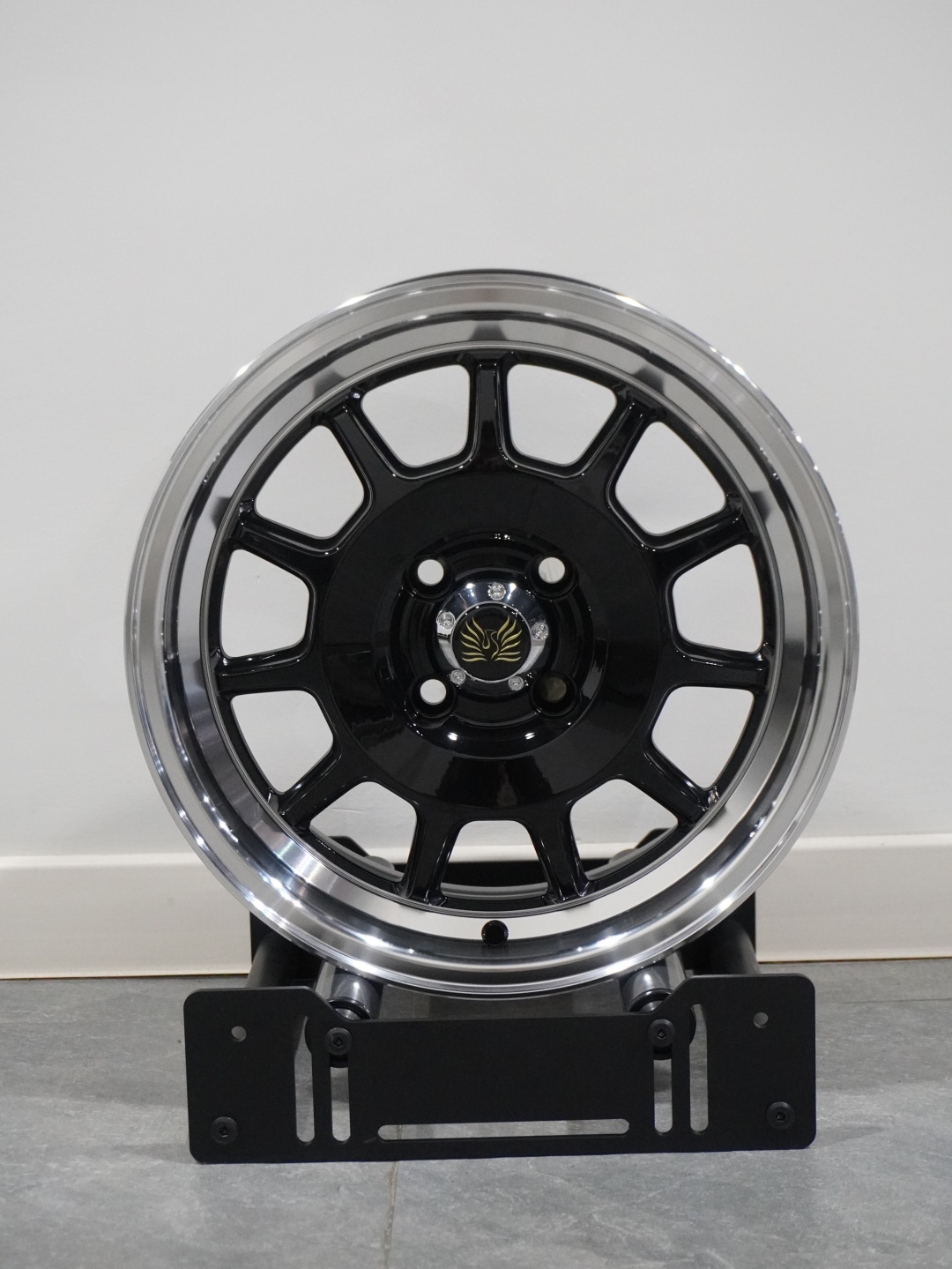 PDW TURONE 142 6.5x15/4x100 D67.1 ET35 4 диска серебристый, черный