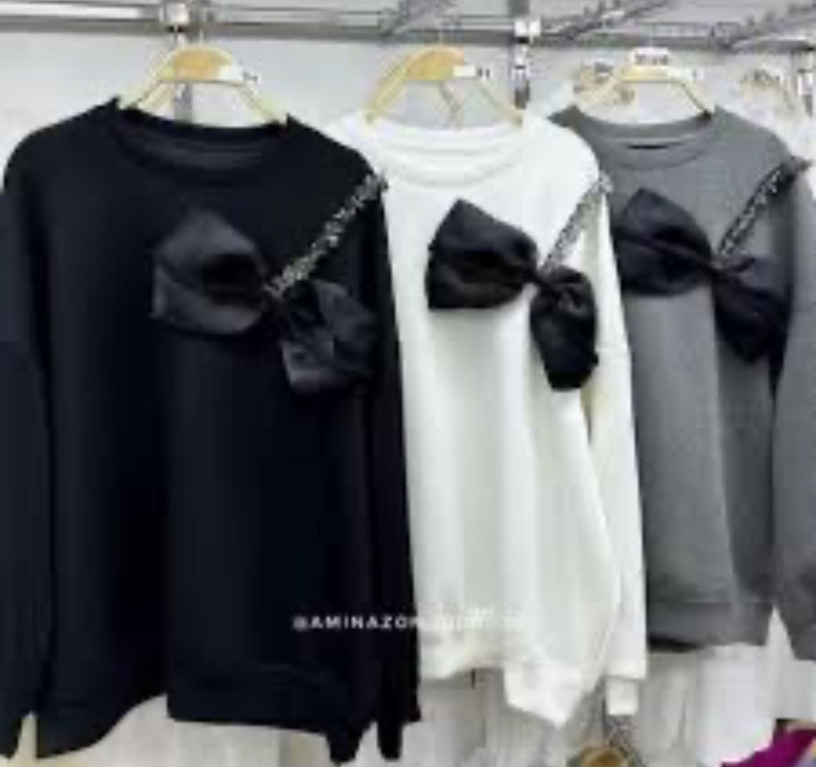 Свитшот Urban Outfit черный, хаки