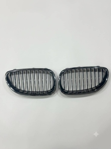 BMTSR решетка 51137027061 BMW 5-Series 525
