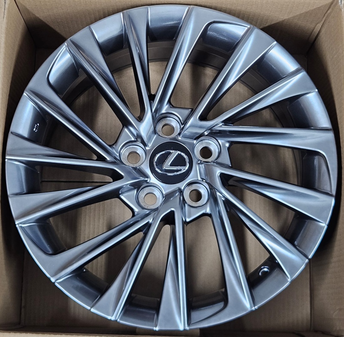 Fonyee H898F 7.5x17/5x114.3 D60.1 ET40 4 диска серебристый