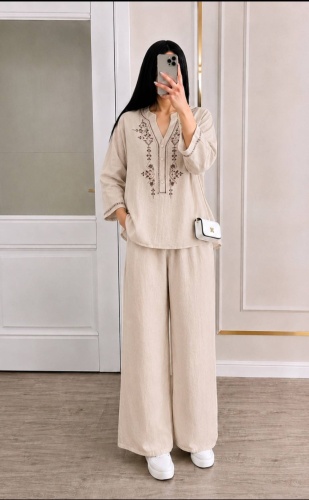 Костюм повседневный Nur Style коричневый, бежевый