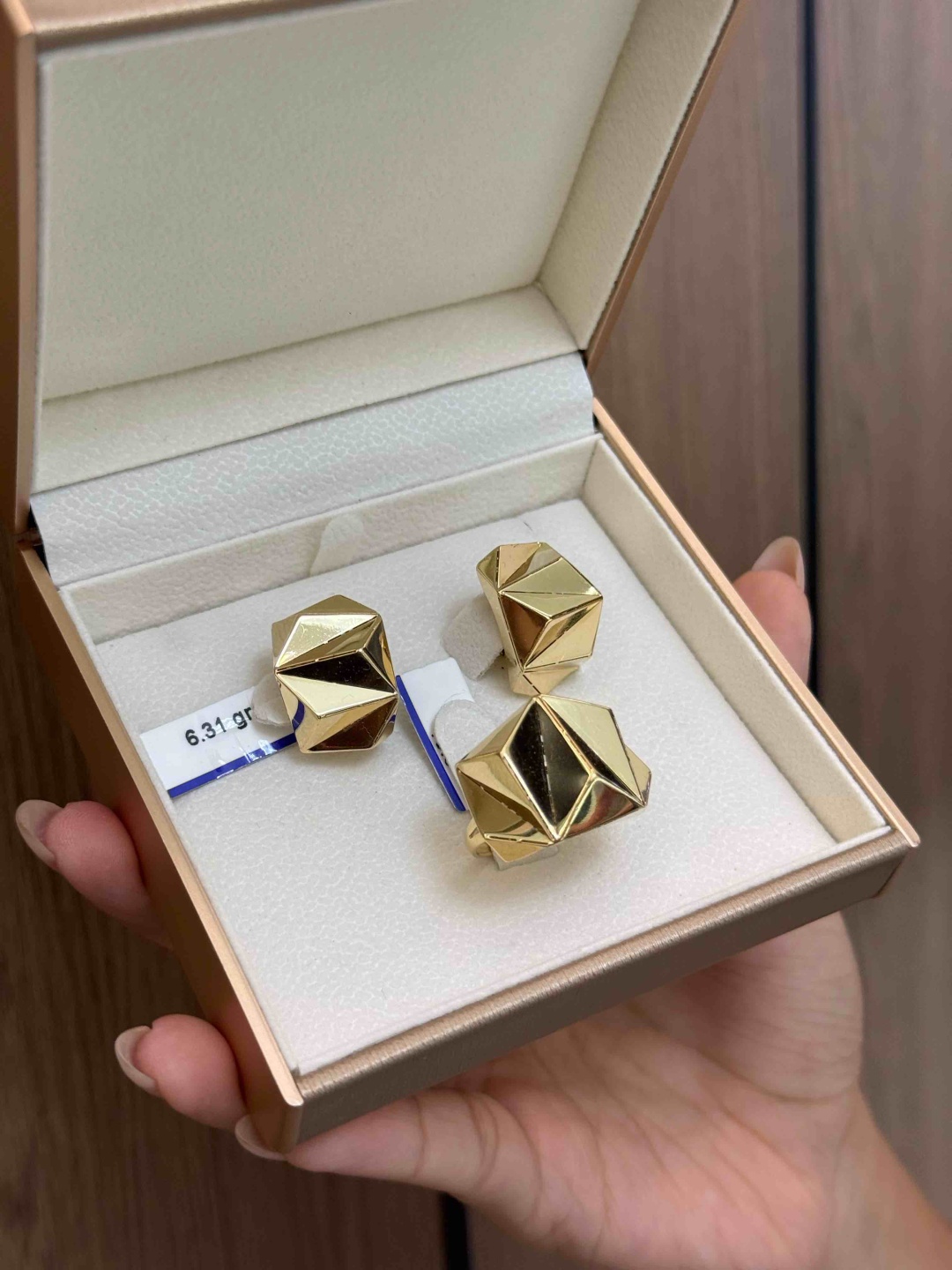 ZOLOTOTREND 912745678 вес 11.24 г золото, без вставок