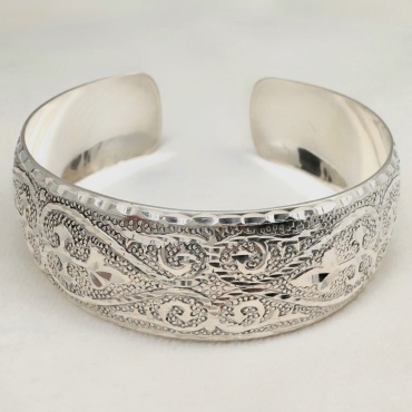 Silver05 1505 длина 18 см, вес 22.22 г серебро, плетение отсутствует