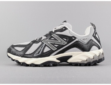 Кроссовки New Balance черный