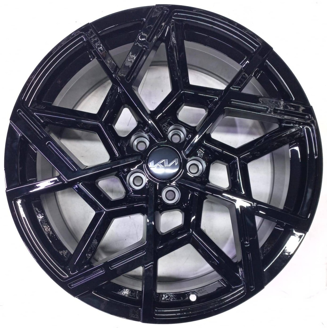 RNO RNO 1156 8.5x20/5x114.3 D67.1 ET45 4 диска черный