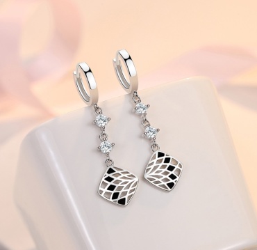 Серьги KOREAN SILVER бижутерный сплав, цирконий