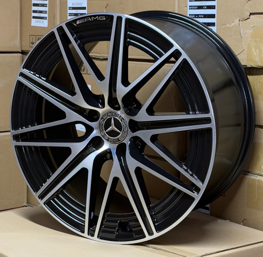 Fonyee SM AMG2085 8.5/9.5x20/5x112 D66.6 ET36.42 4 диска черный