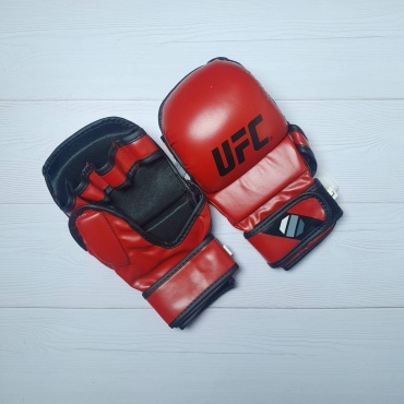 UFC 03033 красный M