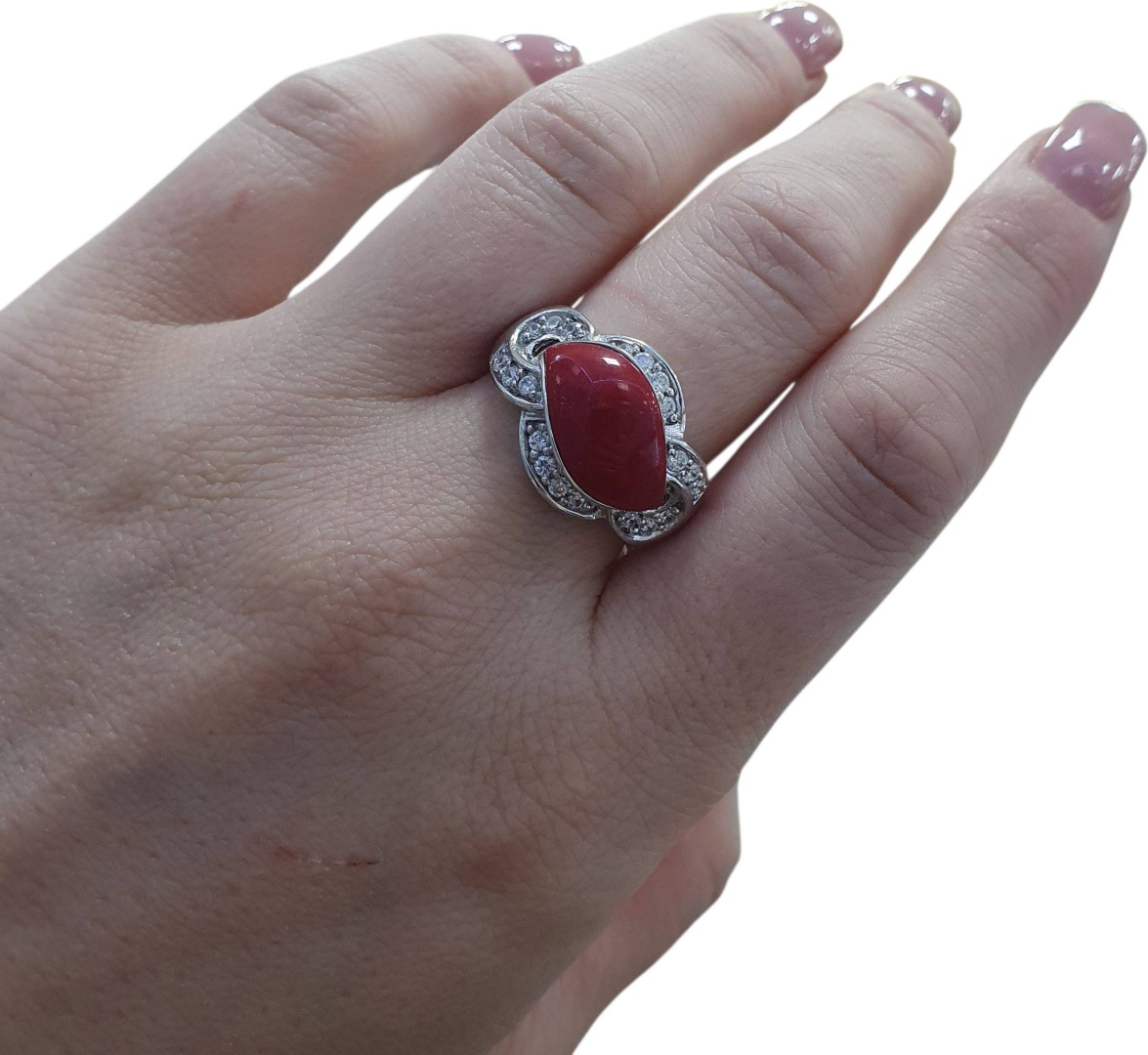 Кольцо 30303382_941809440 размер 18 ювелирный сплав, коралл, цирконий, серебристый