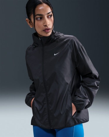Ветровка Nike черный