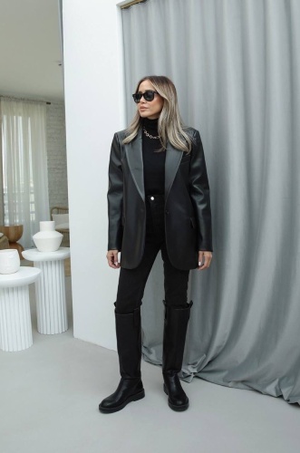 Пиджак прямой Hot Fashion черный