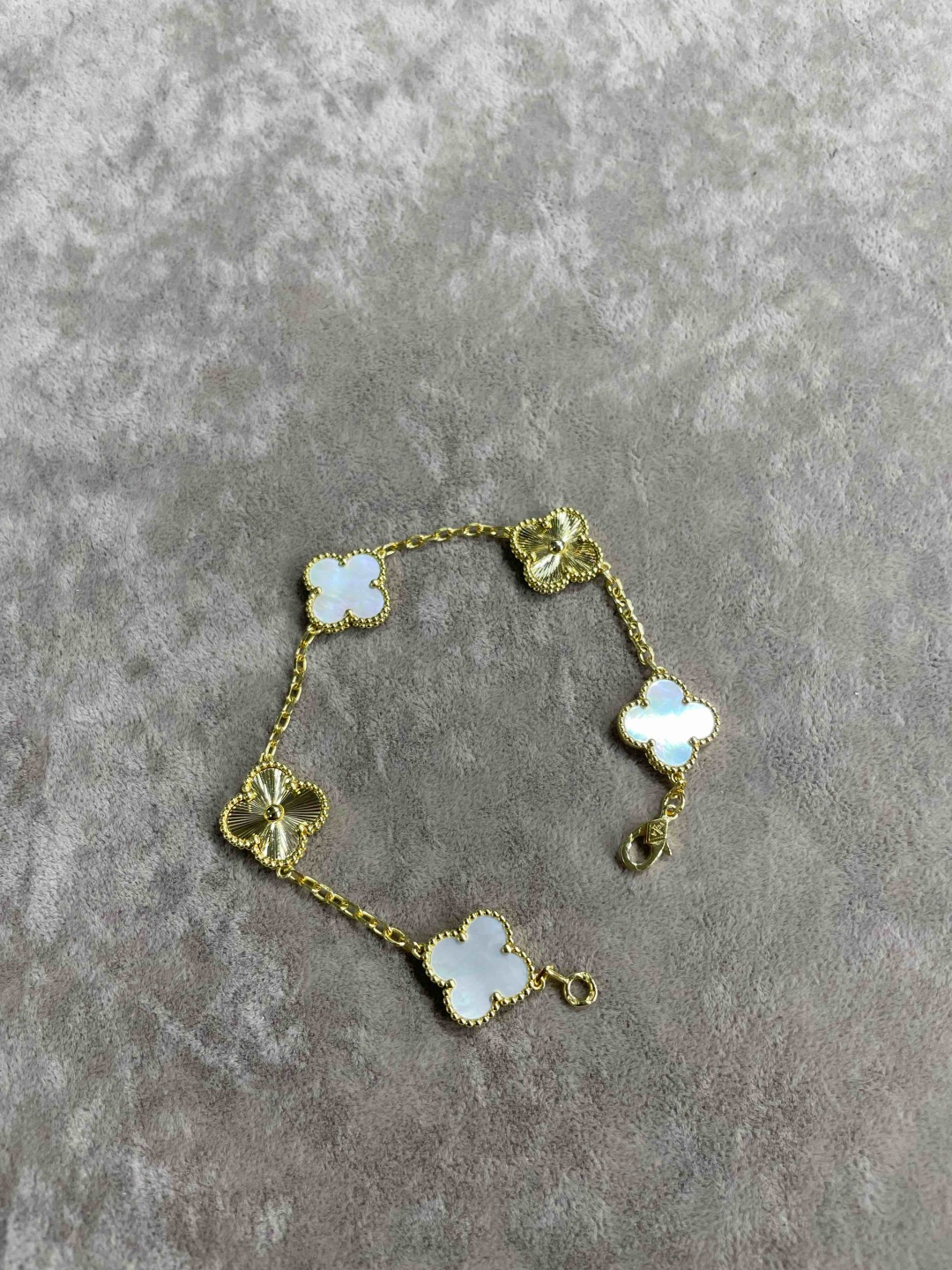 GLOWY VanCleef01 длина 19 см, вес 10.5 г серебро, плетение якорное