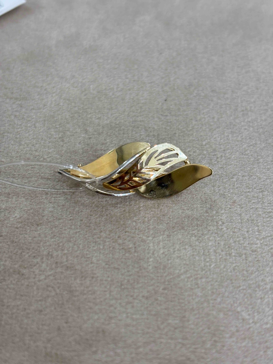 Брошь 3161 gold 1/1 вес 1.75 г золото, без вставок