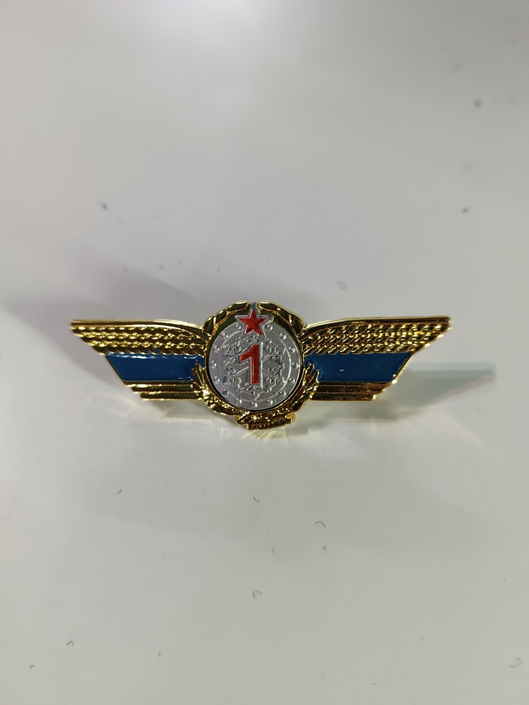 Зажим 4536 военное дело золотистый