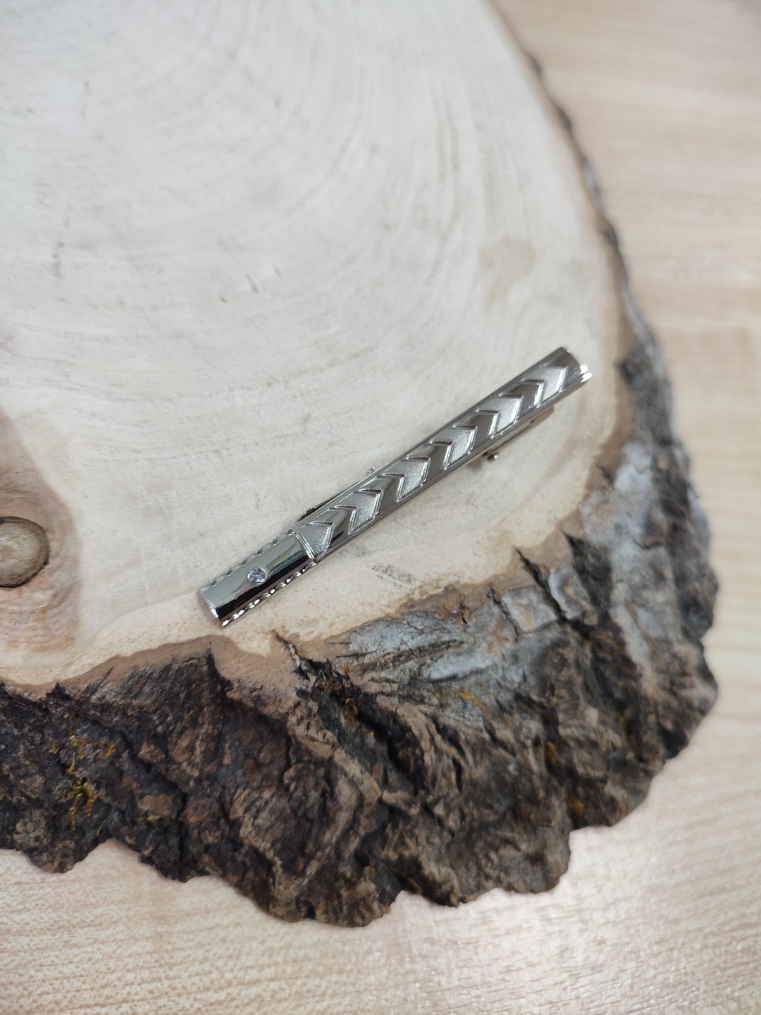 Зажим для галстука Fashion Jewellery бижутерный сплав, стекло