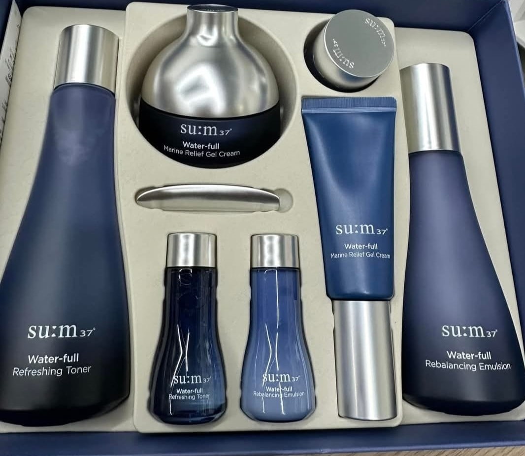 Sum37 Water-Full Special Set набор по уходу за лицом для женщин
