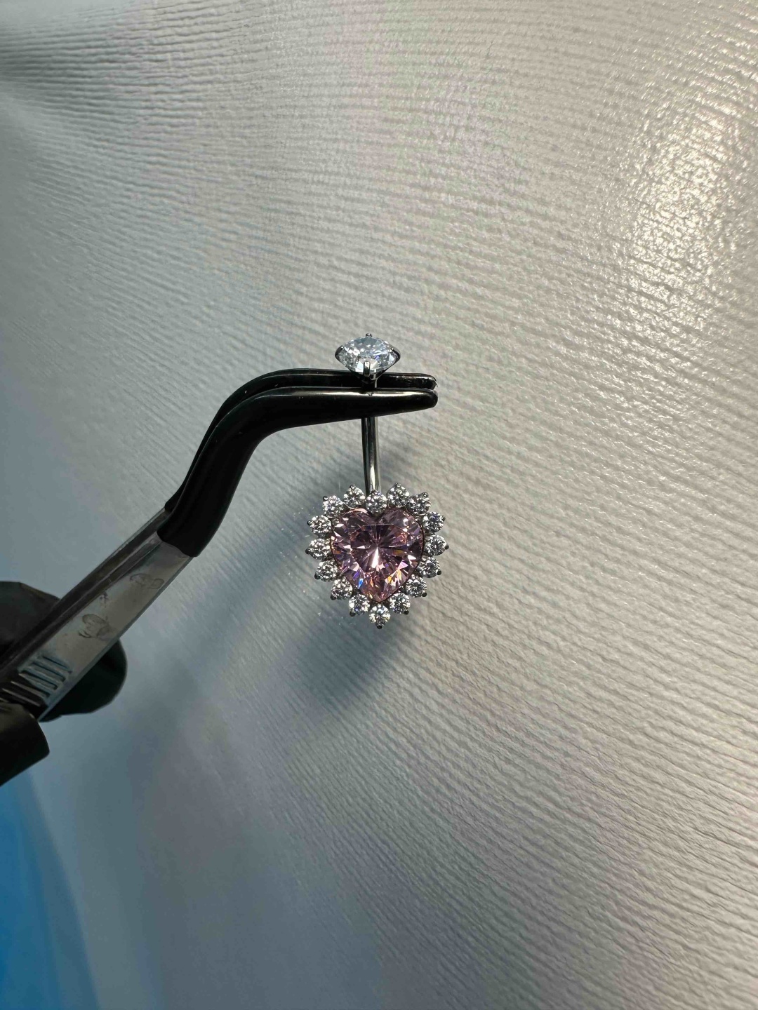Банан Succub Jewellery титановый сплав, цирконий, толщина 1,6 резьба 1,2 длина 10 мм