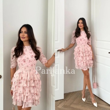 Повседневное платье Parijanka розовый