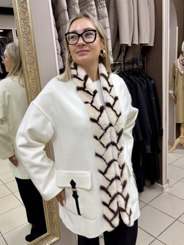Пальто Europa Furs белый