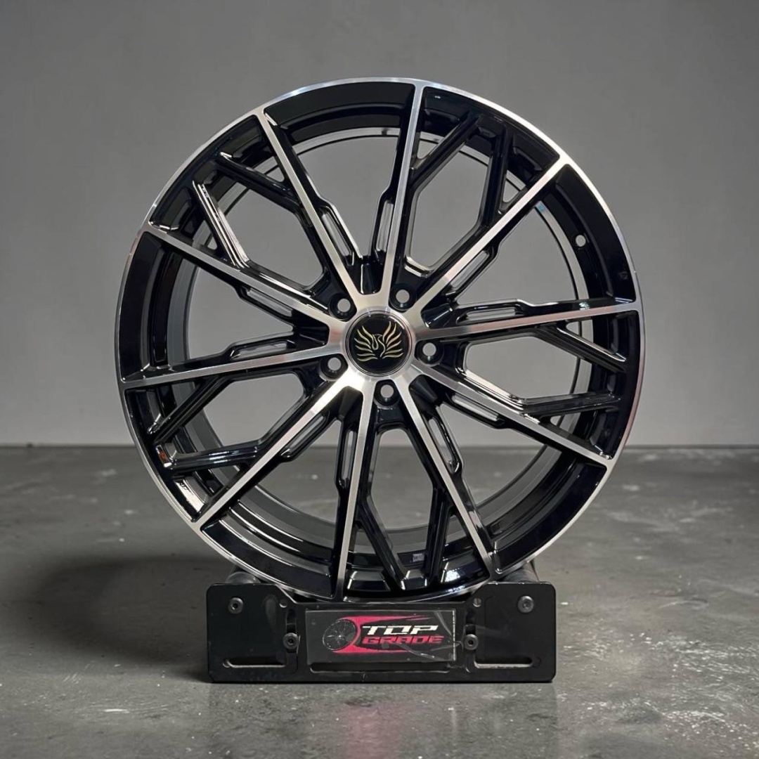 Top Grade T/G AXM 1024 8.5x20/5x114.3 D67.1 ET35 4 диска черный, серебристый